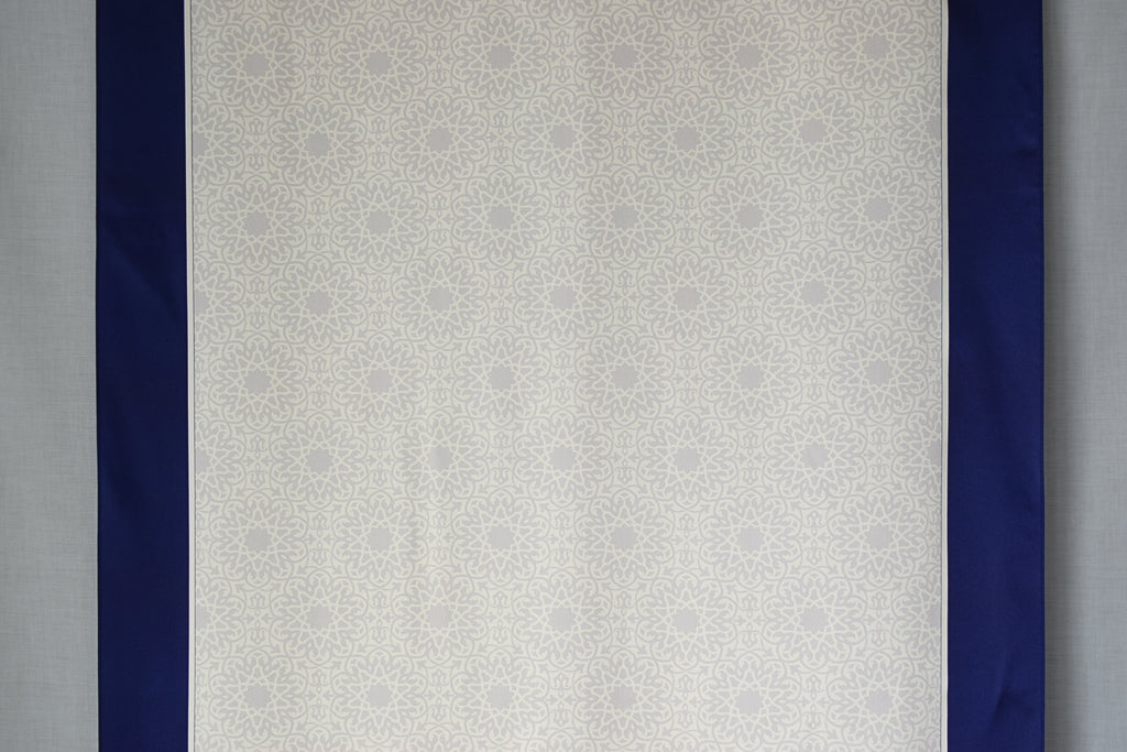 Tuch Seidensatin SERAY 180/65 blau/perlweiß - ZESA-SILK